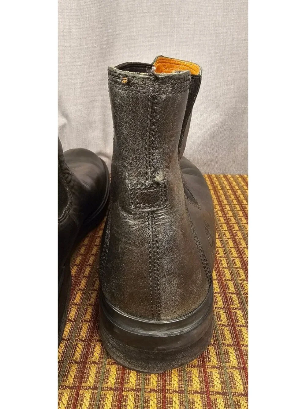 Timberland Mens Black Leather Waterproof Chelsea Boots Size 12M Durable Outsole